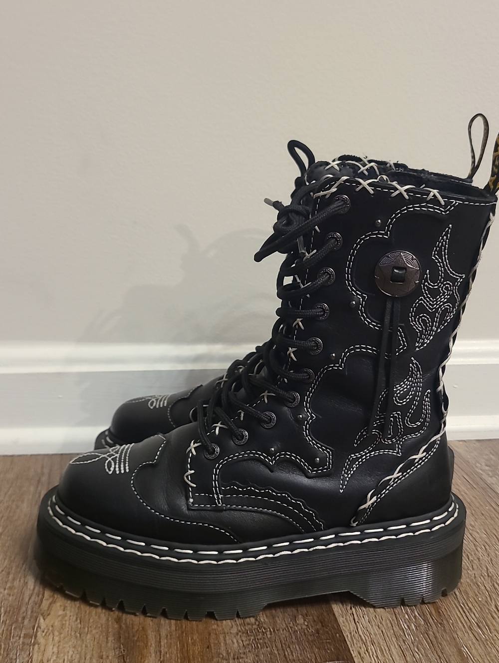 Dr Martens Jadon Hi Gothic Americana Platform Boots - Picture 6 of 9